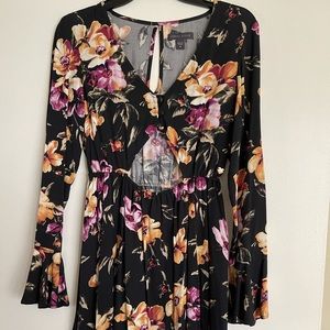 Kendall and Kylie dress